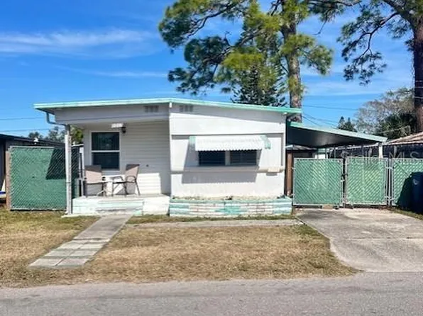 1017 51st Avenue Dr W, Bradenton, FL 34207