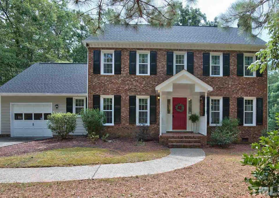 1st image of 4609 Rollingwood Dr