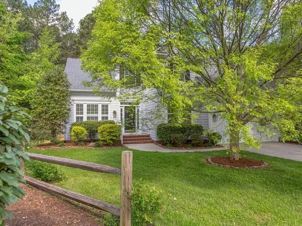 1311 Antler Point Dr, Durham, NC 27713