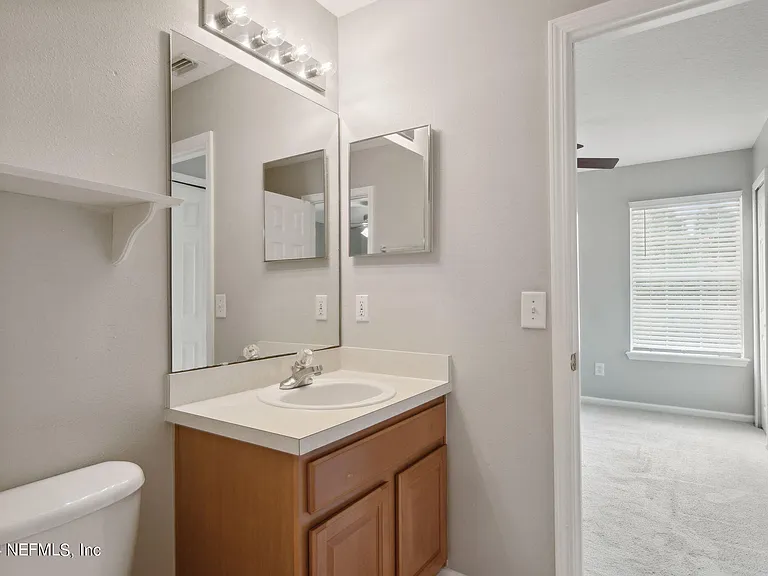 574 Southbranch Dr — Photo 25