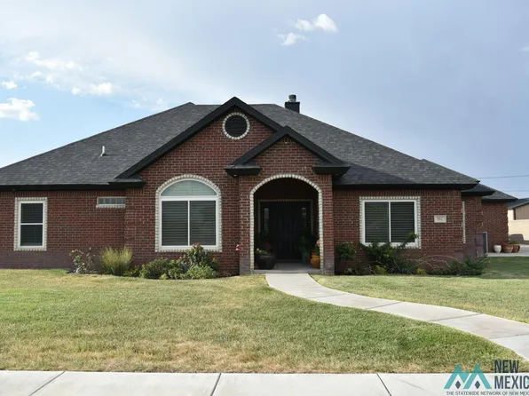 902 Desert Sage Rd, Hobbs, NM 88242