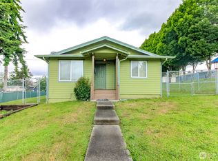 2015 E Gregory St, Tacoma, WA
