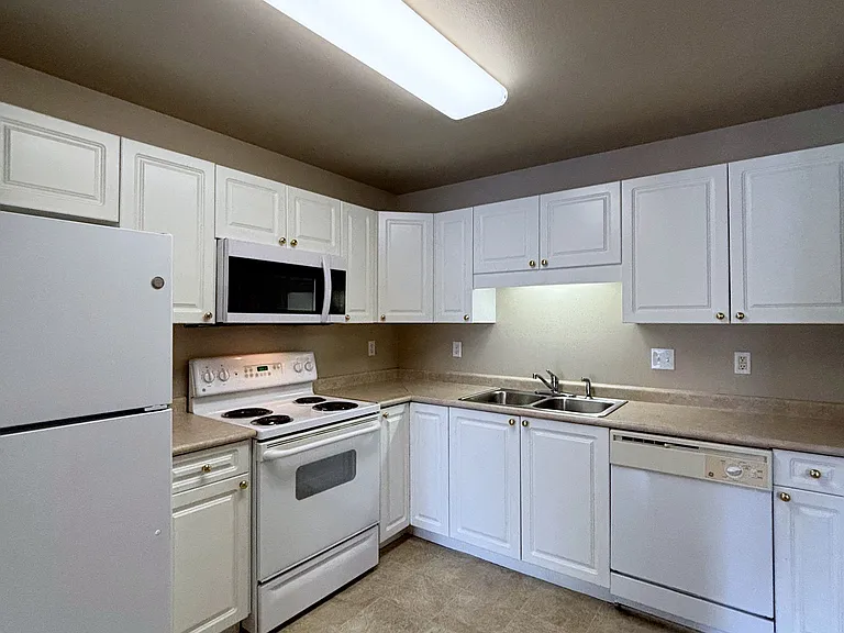 Arbor Pointe — Photo 4