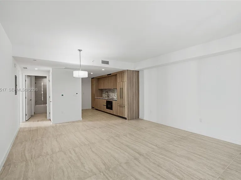 77 SE 5th St #2307 — Photo 9