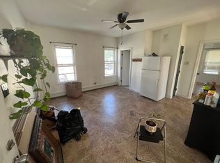 262 Allen St #1, New Bedford, MA 02740