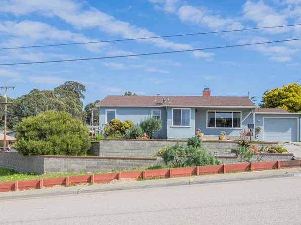 2090 Mendocino St, Seaside, CA 93955