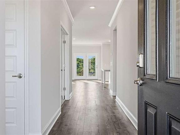 2nd image of 235 Parnassus Rd