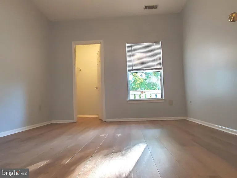 6005 Rosebud Ln #301 — Photo 17