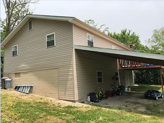 2nd image of 4714 Oakwood Dr