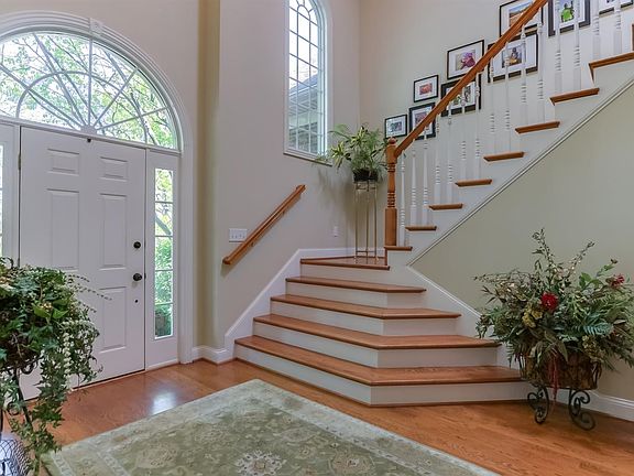 5th image of 1337 Mumford Ln