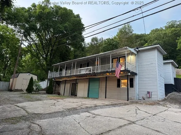 4948 Charleston Rd, Poca, WV 25159