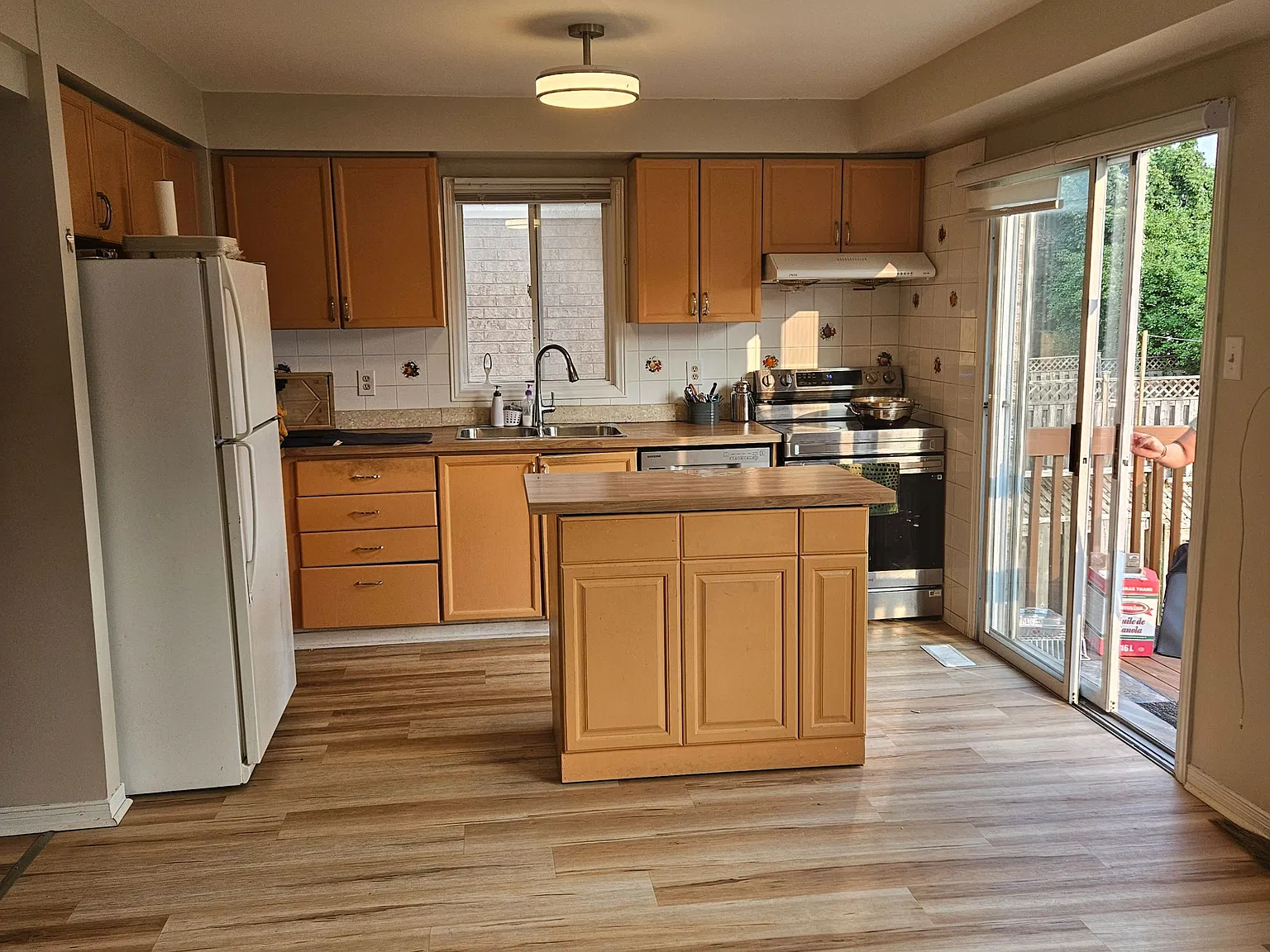 3 bed, $2,700 — Photo 3