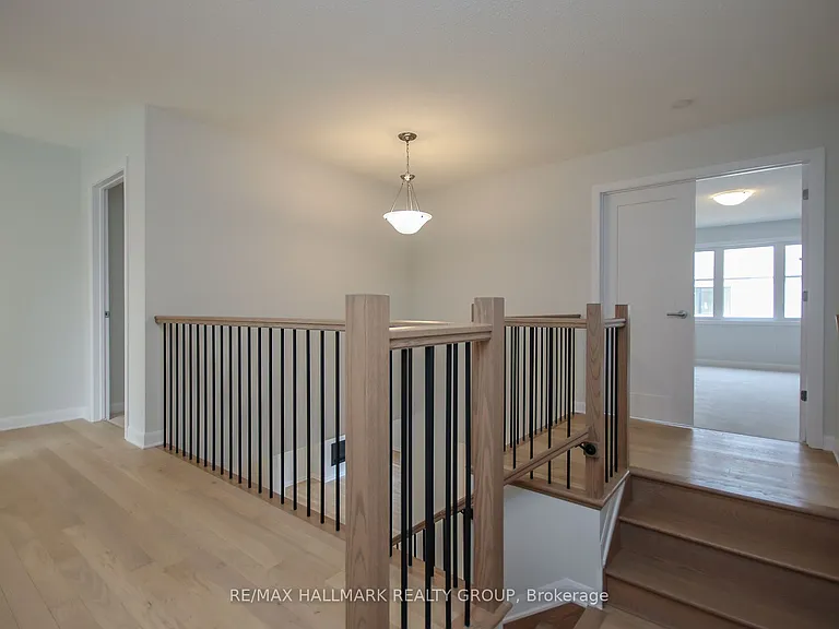 613 Idyllic Ter — Photo 18