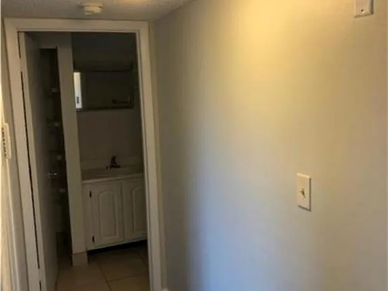 1089 N Benoist Farms Rd #301 — Photo 16