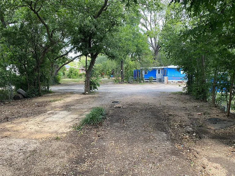 401 Chaparral Rd #K — Photo 3