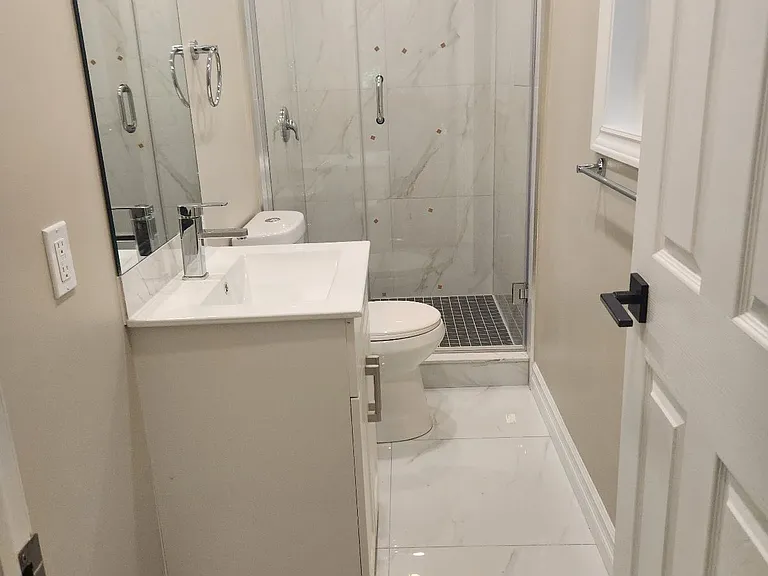 7 Beechwood Dr #UPPER — Photo 15