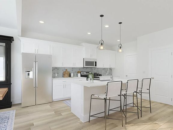 2nd image of 1718 Garnet Way Lot 30