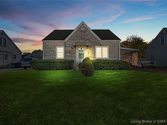 2nd image of 524 Andalusia Avenue
