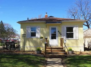 630 Magnolia Pkwy, Waterloo, IA 50701