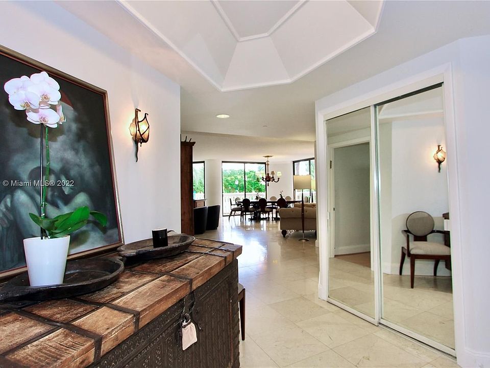 1st image of 2000 Island Blvd APT 404