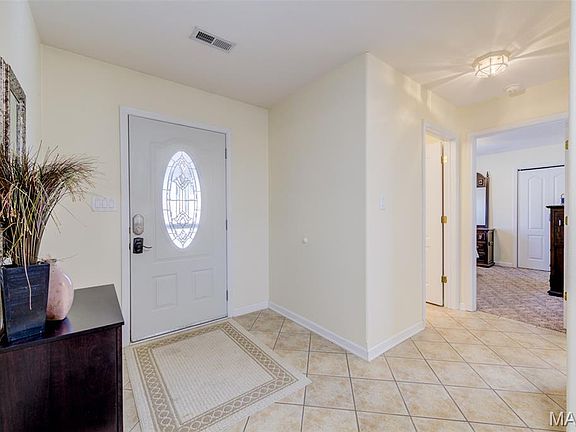 5th image of 327 Quail Ridge Ct