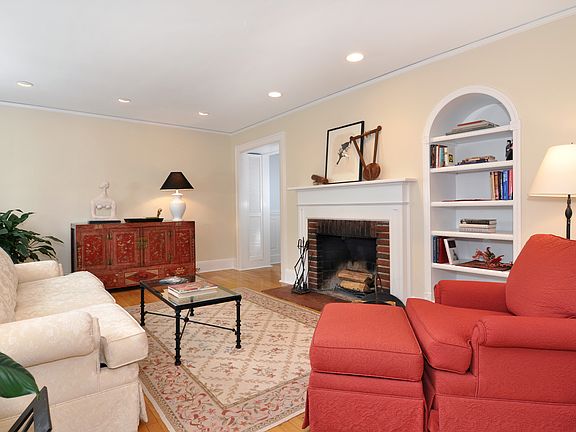 3rd image of 86 Bellewood Ave