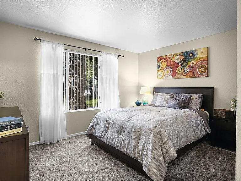 Rio Santa Fe Apartments — Photo 7