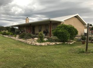 5934 Green Oaks Dr, Christoval, TX 76935