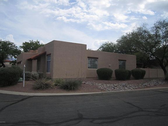 4th image of 3312 N Deerspring Ct