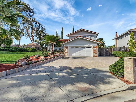 2nd image of 2459 Escalonia Ct