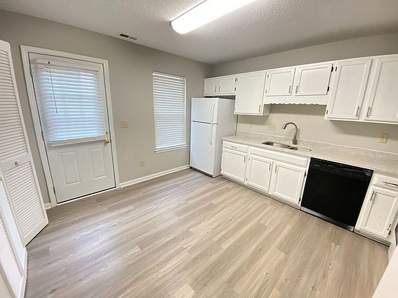4th image of 534 Wright Ave #2113SC