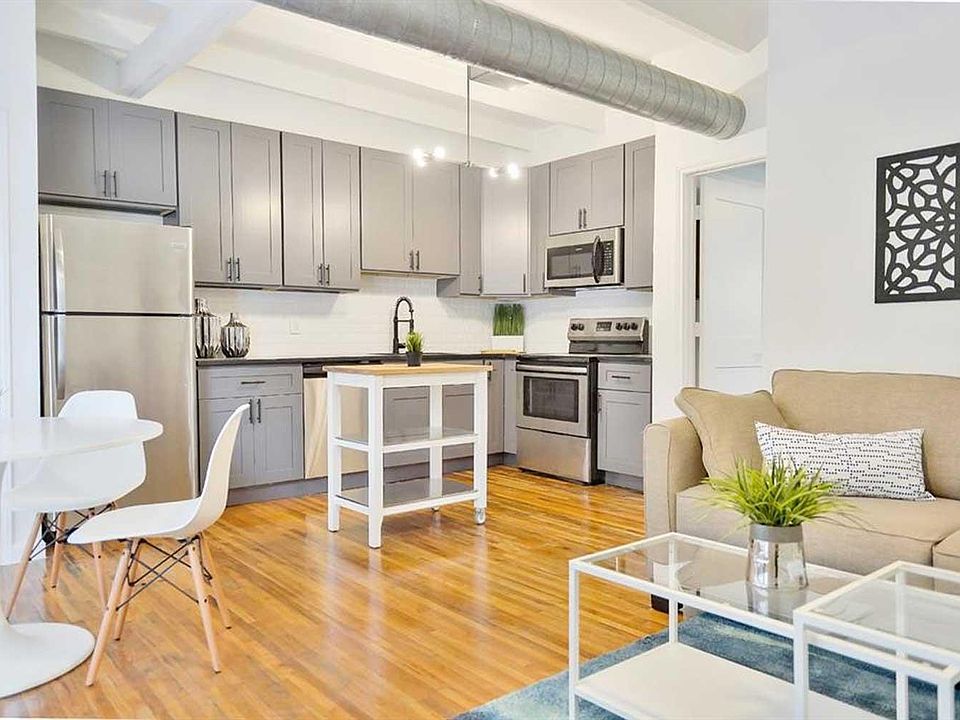 1st image of 219 Marshall St #B8fx614ux