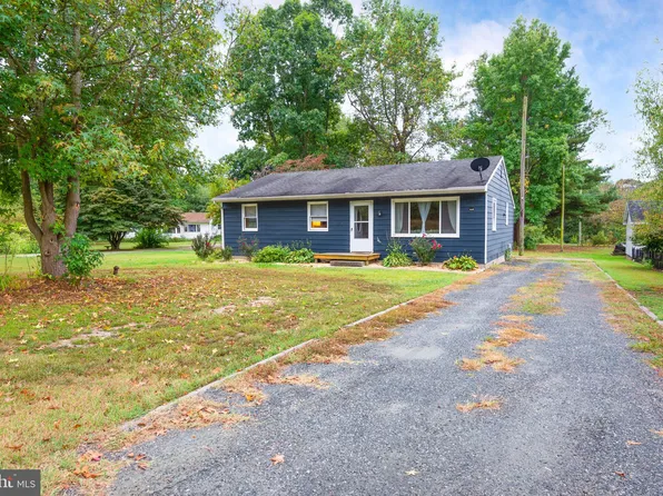 31945 River Rd, Millington, MD 21651
