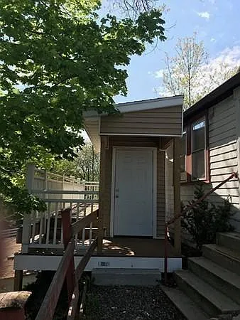 1186 Chestnut St #1 — Photo 16