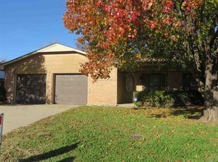 6309 NW Taylor Ave, Lawton, OK 73505