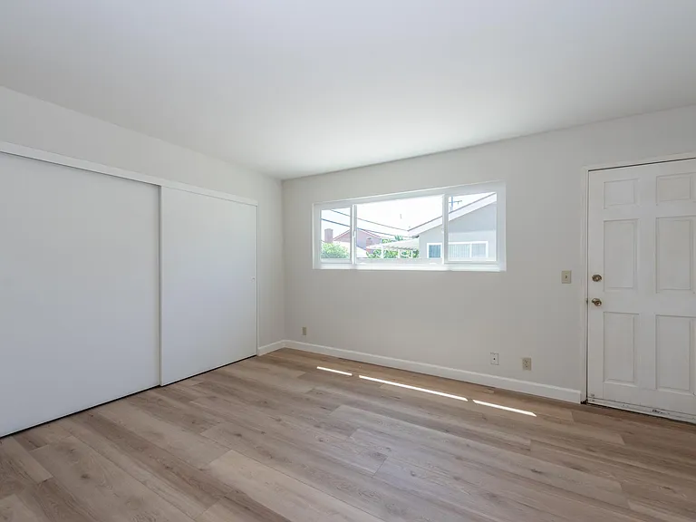 16752 Leafwood Cir — Photo 7