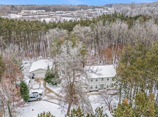 4499 Summit Forest Dr NE, Rockford, MI 49341