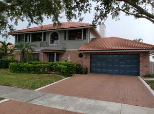 831 Altavista Ter, Davie, FL 33325