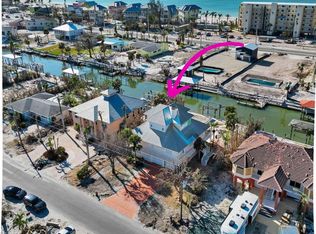 5130 Williams Dr, Fort Myers Beach, FL 33931