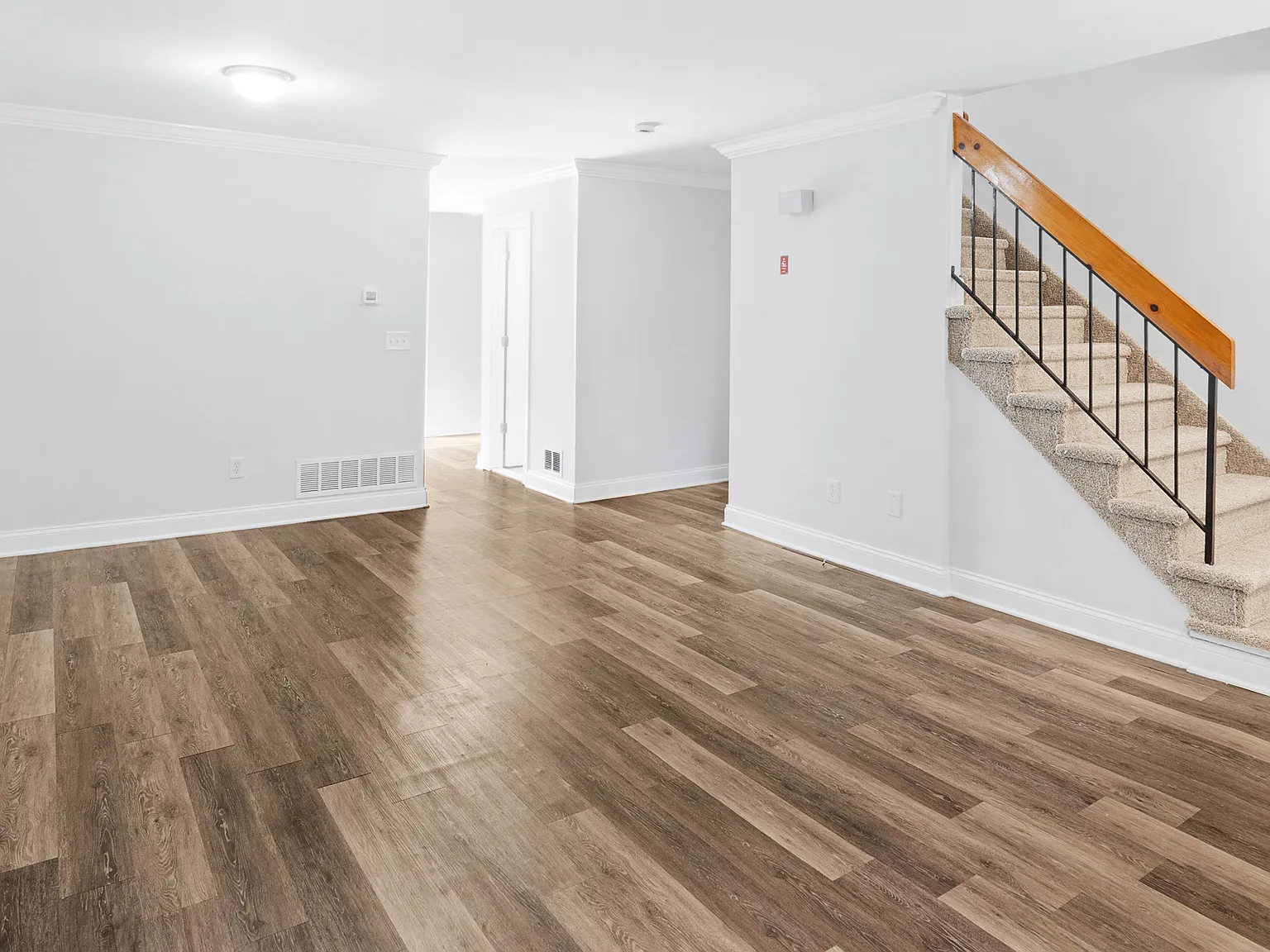 2 bed, 1.5 bath, $2,695 — Photo 3