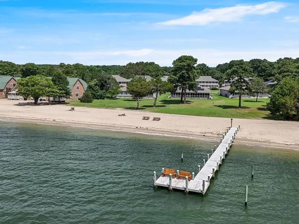 17265 Crab Pot Ln, Piney Point, MD 20674