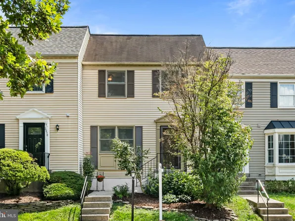 2952 Oakleigh Ln, Oakton, VA 22124