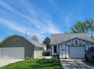 231 Woodridge Rd, Vermilion, OH 44089