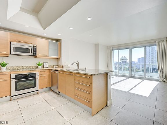 4th image of 222 Karen Ave Unit 1503