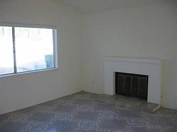 4th image of 15365 Canyonstone Dr