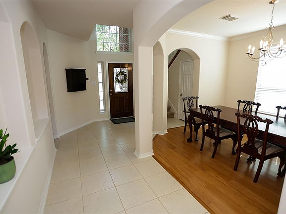 3rd image of 5107 Field Briar Ln