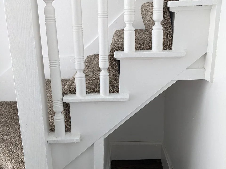 Entrance area where you can remove your shoes and maintain a clean atmosphere