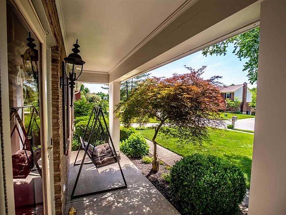 4th image of 1348 Ashford Pl
