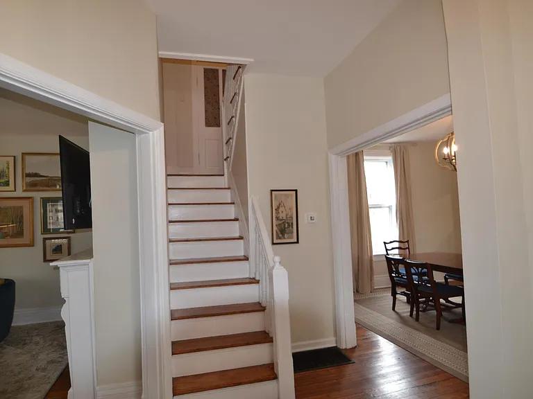 8365 Mace Ave — Photo 5