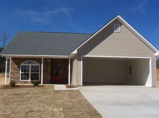 151 Roxanna Way, Notasulga, AL 36866